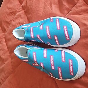 Limited Edition Slurpee Branded Slide On from 7-Eleven size 8